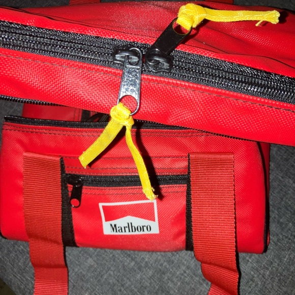 Marlboro brand insulated lunch carry case full zip padded NEW outdoor insulated - Picture 5 of 6